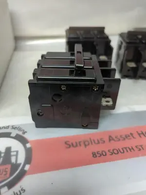Used SIEMENS BQ3B015 Miscellaneous Equipment (Electrical & Power) | Surplus Asset Holdings #1199387