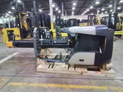 USED 2020 CROWN RMD6095S-32