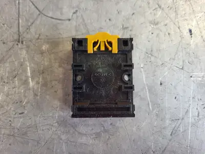 NEW OMRON PF083A-E