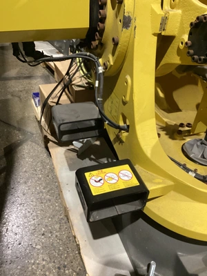 USED 2018 FANUC M-900iB/360 + R-30iB PLUS