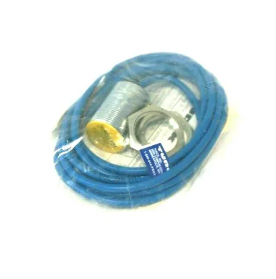 NEW TURCK BI10-G30-Y0X PROXIMITY SENSOR 4020000 BI10G30Y0X