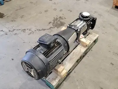 NEW 2013 GRUNDFOS CR45-3-2