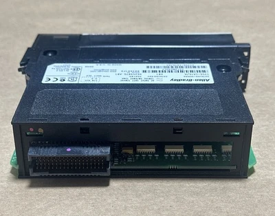 USED Allen-Bradley 1756-IA16/A