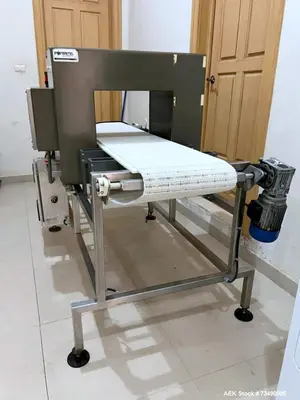 Used Fortress Technology Metal Detector – Model Phantom | 10.5" x 13" Aperture | Ferrous & Non-Ferrous | Food & Pharma Safe