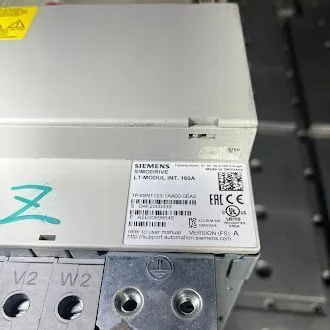 USED SIEMENS 6SN1123-1AA00-0EA2