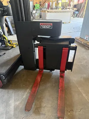 Used 2016 RAYMOND 960-CSR30T Misc Forklifts California US | Van Aliso Enterprises Inc #1744161