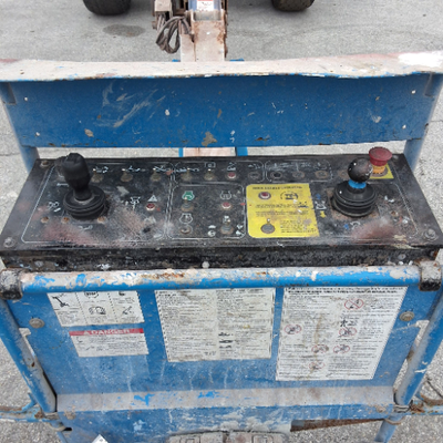 USED 2014 Genie S-65