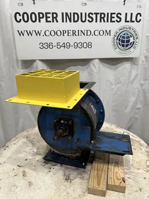 Used _UNKNOWN_ 8AN Dust Collector Accessories West Virginia US | Cooper Industries #1409727