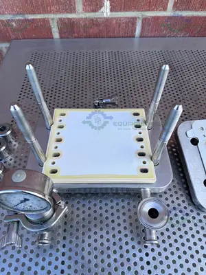 USED MILLIPORE PELLICON STAINLESS STEEL TFF CASSETTE HOLDER W/ GAUGE