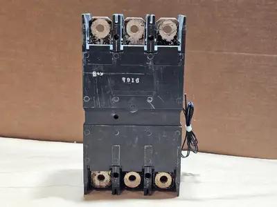 Used GENERAL ELECTRIC SGHA36AT0400 Switchgears British Columbia CA | Lenmark #1436810