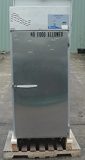 Used FISHER SCIENTIFIC REFIGERATOR LAB REF/FREEZER Refrigeration Units New Jersey US | Champion Trading Corporation #424489