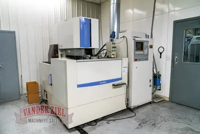 USED 1999 MITSUBISHI MITSUBISHI WIRE EDM FX20K