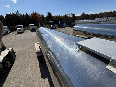 Used 1998 WALKER MILK TANKER TRAILER Liquid Supply Trailers Michigan US | Miedema Asset Management Group #1709504