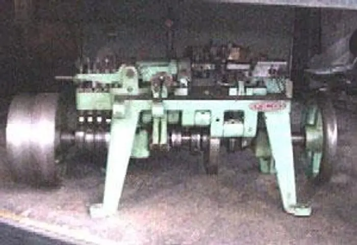 Used _UNKNOWN_ 16" X 12" X 12"H Chain Making Machines | Gold Machinery #439827