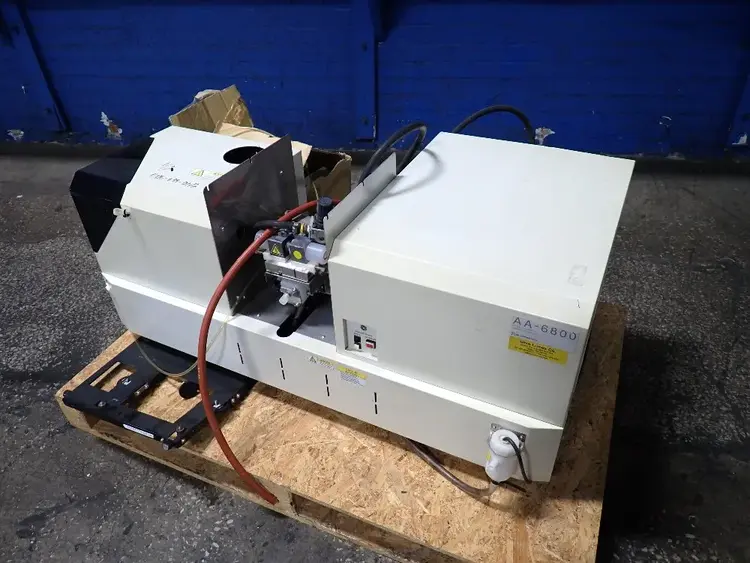 Used SHIMADZU AA6800 Spectrophotometers | HGR 24 #744823