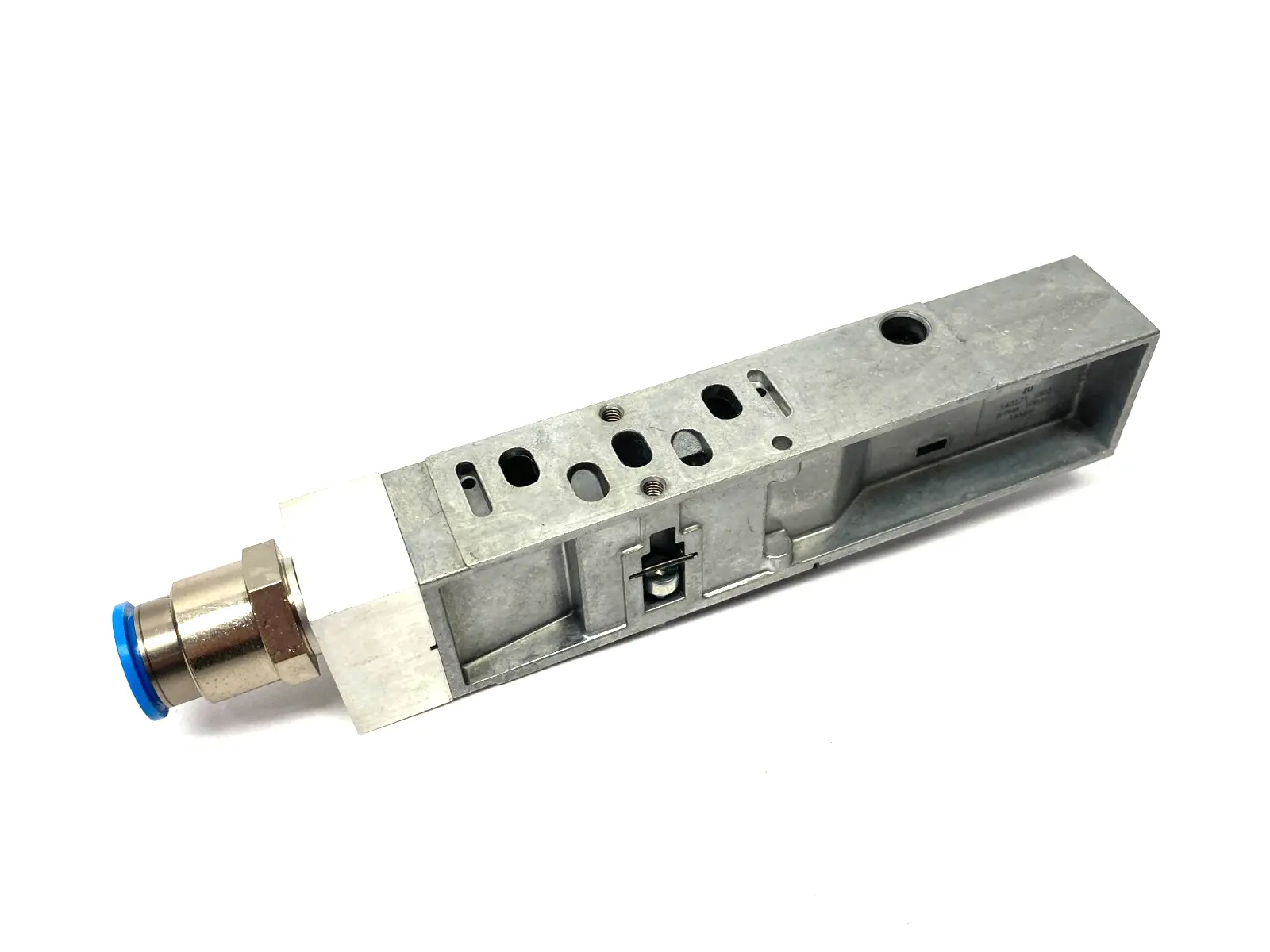 USED FESTO VERTICAL PRESSURE SUPPLY PLATE 10BAR/145PSI 540171