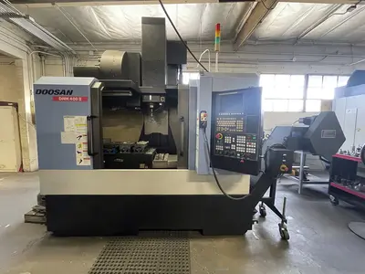 Used 2013 DOOSAN DNM400-II Vertical Machining Centers Illinois US | Machinery Marketing International #1399082