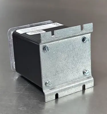 Insrument Transformer 467-SD-16686MA Voltage transfomer 120V 60Hz (BIN3.4.4)