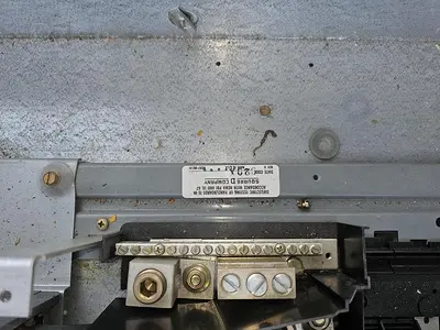 USED SQUARE D NH47TS