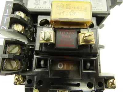 Allen Bradley 500F-COB930 Motor Starter Contactor 25HP 600VAC 3Ph 120VAC Coil