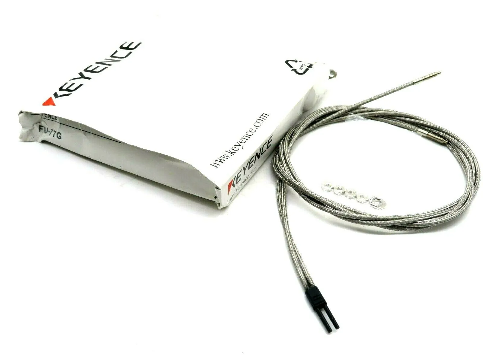 NEW KEYENCE CORP FU-77G FIBER OPTIC CABLE FU77G