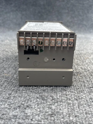 Used Honeywell AV501AB122 Temperature Controls California US | Davliegogo LLC #1705759