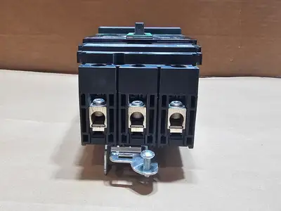 New | in-Stock SCHNEIDER HDA36015 Switchgears British Columbia CA | Lenmark #1432490