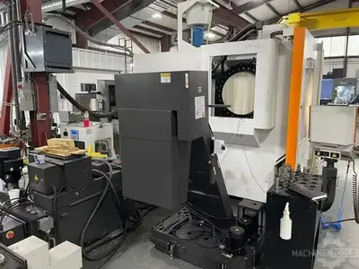 USED 2014 MIKRON HEM-500U