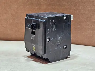 USED SQUARE D QO340