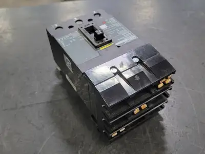 New | in-Stock SQUARE D QGA32150 Switchgears British Columbia CA | Lenmark #835583