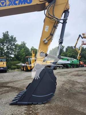 USED 2020 XCMG XE360U