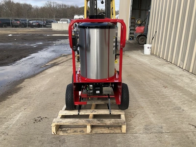 Used MAGNUM 4000 SERIES GOLD Pressure Washers Michigan US | Miedema Asset Management Group #1474558