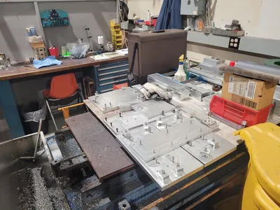 1986 YAMAZAKI MAZAK CORP. VQC-20/40B CNC Milling | MD Equipment Services LLC (19)