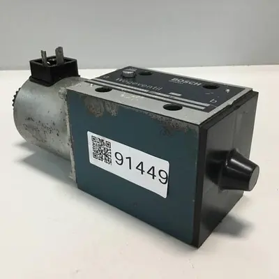 USED BOSCH 0 810 001 008
