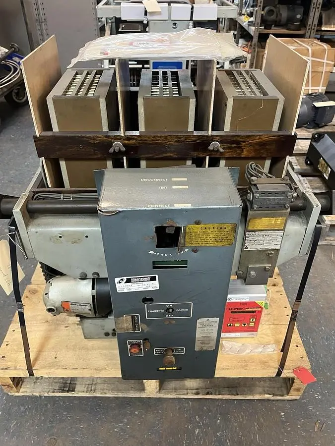 USED ALLIS-CHALMERS LA-3000