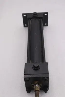 PARKER 02.00 CH2ANU44AC 6.010 FLUIDPOWER CYLINDER NEW STOCK #2520