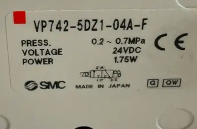 NEW SMC VP742-5DZ1-04A-F SOLENOID VALVE VP7425DZ104AF