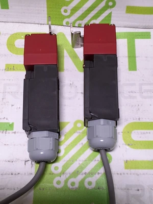 OMRON D4DS-1AFS DOOR SWITCH