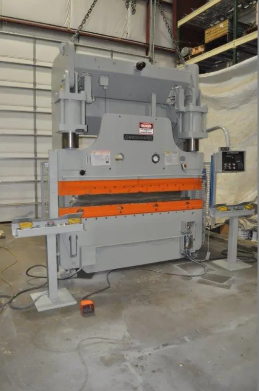 USED CINCINNATI 230ASX6FT