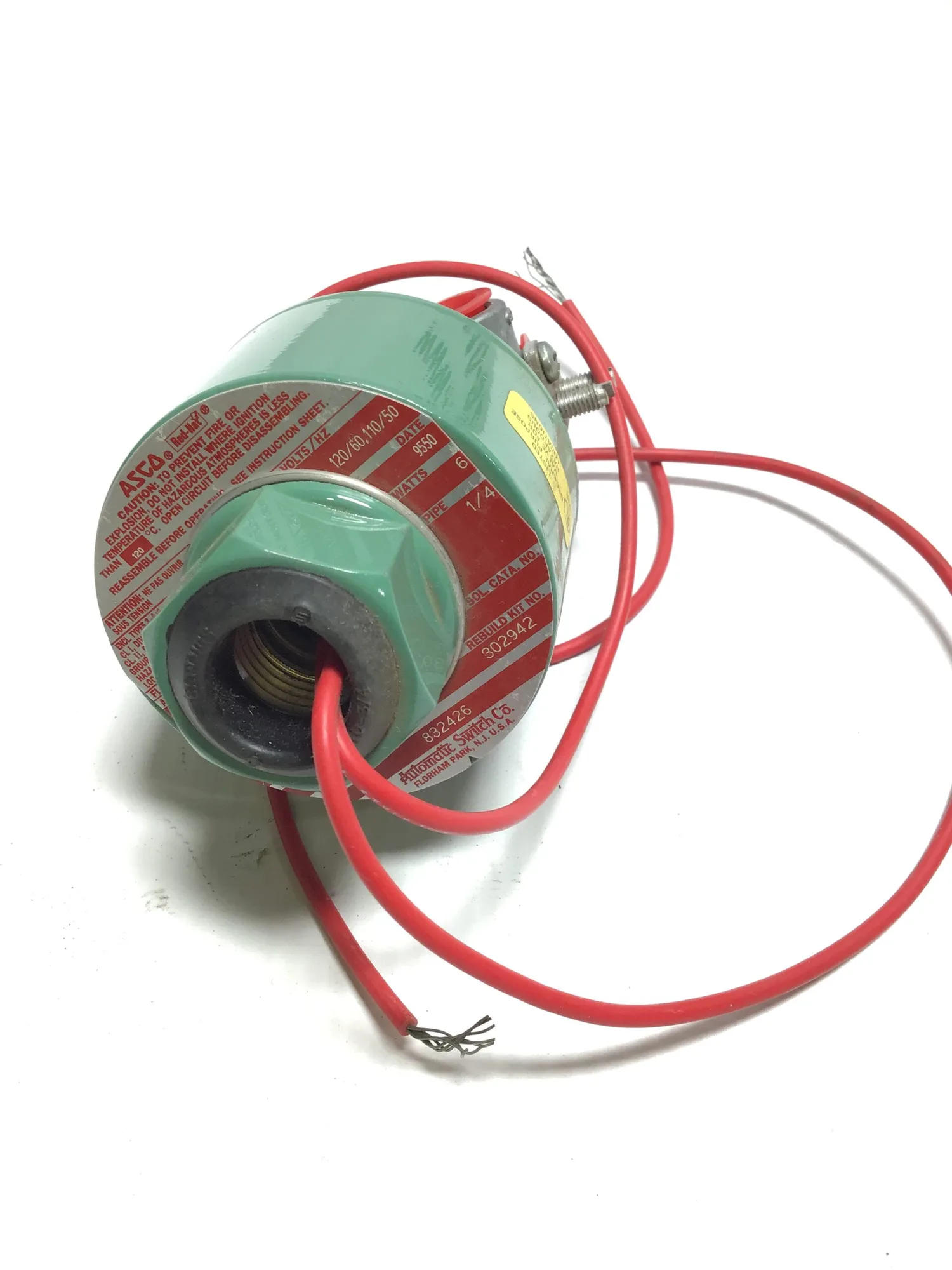 Asco 832426 Red Hat Solenoid Valve 1/4″ NPT 6 Watts 125 PSI 110/120V 50/60Hz