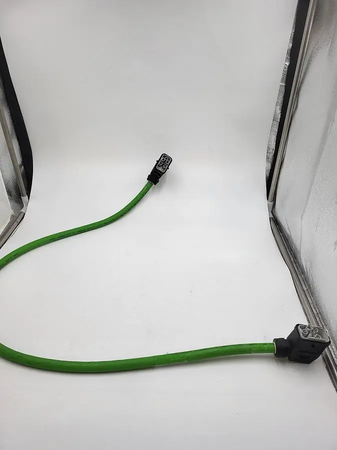 USED SCHNEIDER ELECTRIC SCHNEIDER ELECTRIC E-MO-119 DB5 ISH HYBRID MOTOR CABLE 40 INCHES 15154515-010