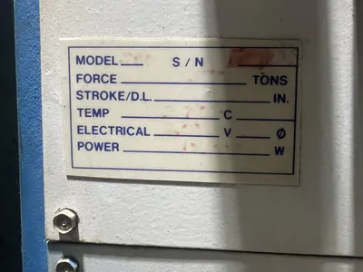 USED TETRAHEDRON TETRAHEDRON  PRESS