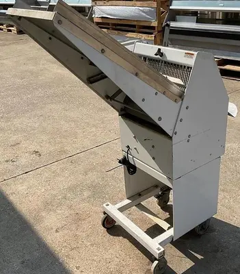 Used BAKERS AID BREAD SLICER GRAVITY FED Slicers / Dicers / Cutters British Columbia CA | Surrey Food Equipment #1271599
