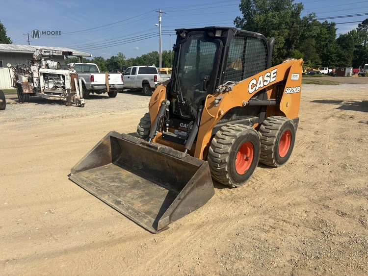 Used 2024 CASE SR210B Skid Steer Loaders Tennessee US | Moore Equipment #1517232