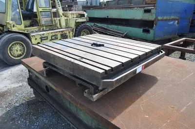 USED TURNTABLE 1250 X 1250 MM
