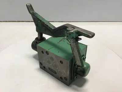 USED PARKER D3MR4B 10