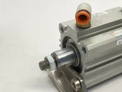 Used SMC NCQ2L32-45DCM Pneumatic Cylinders Michigan US | Maverick Industrial Sales #1401757
