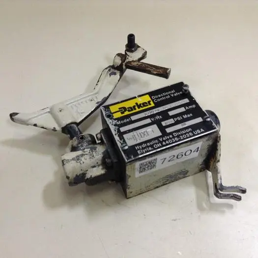 Used PARKER D3ML4B10X4384 Valves/Fittings Michigan US | Ideal Machinery #871499