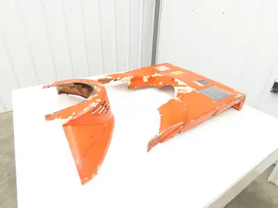 Toyota 7HBW23 Plastic Shroud Cover Set Removed From 7HBW23 Pallet Jack 4500 lb