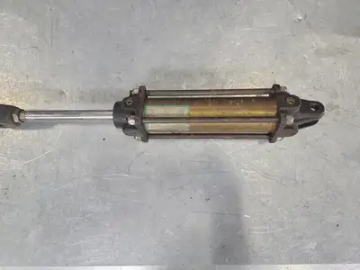 Pneumatic Air Cylinder 2" Bore x 6" Stroke